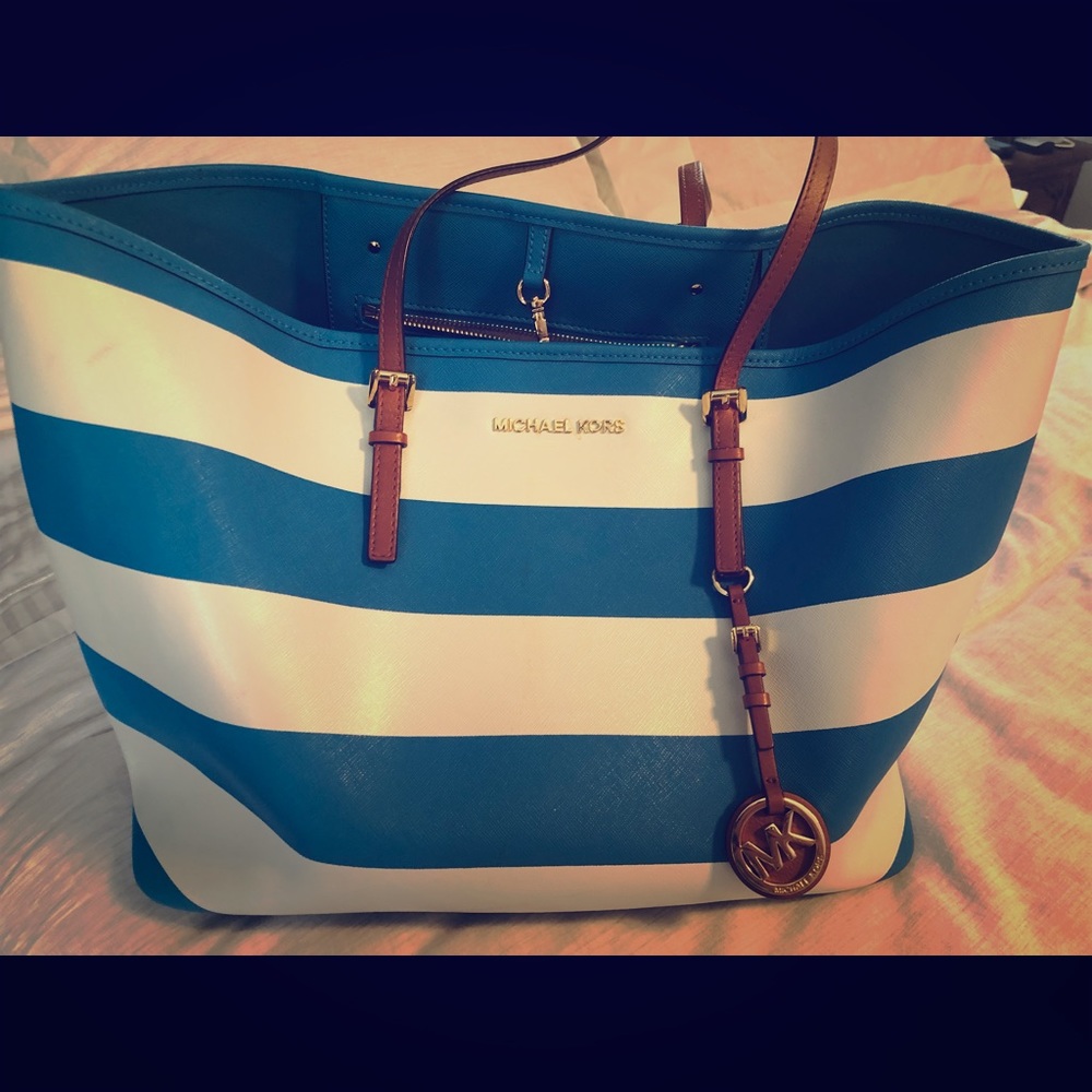 BRAND NEW Michael Kors Large Tote Bag